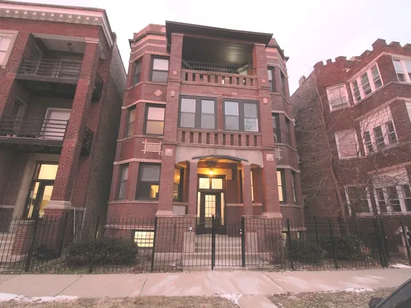 1530 E 65th Pl, Chicago, IL 60637