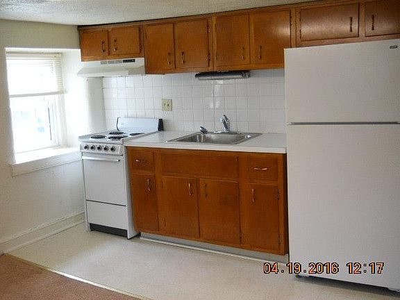4th image of 416 W Vine St APT 1E