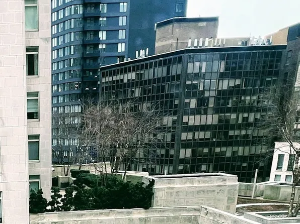 25 Central Park West image 9 of 18