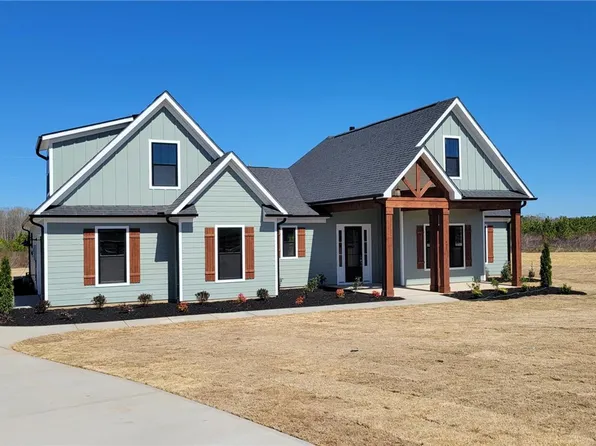 477 Young Rd, Clinton, SC 29325