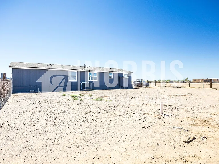 9960 S Niehaus Rd — Photo 35