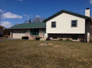 7342 Haymaker Ln, Cherry Valley, IL 61016