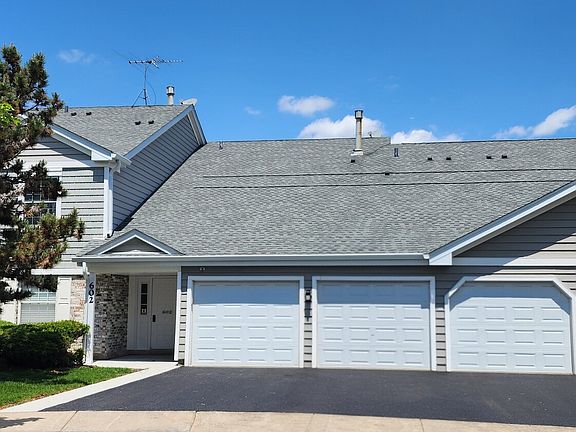 2nd image of 602 Berkley Ct Unit 2Z
