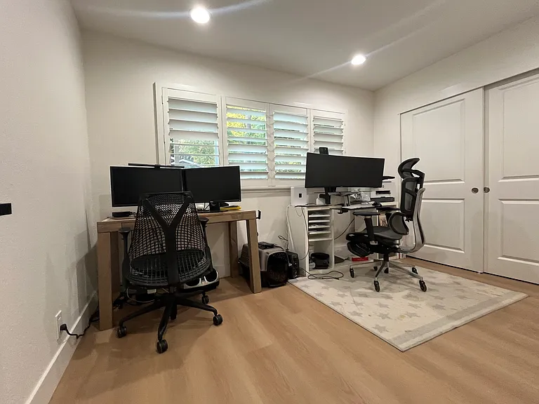 903 Lanewood Dr — Photo 4