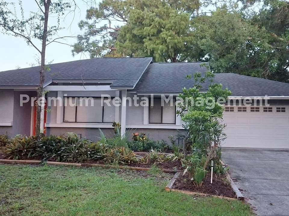1096 Gran Paseo Dr
