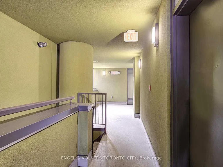 25 Ritchie Ave #202 — Photo 20