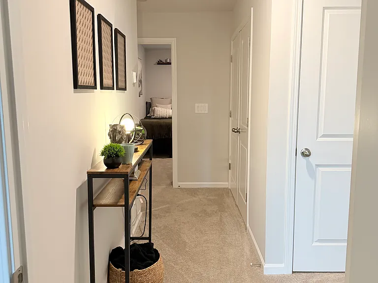 1474 Lexington Way — Photo 14