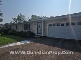 6503 Zealand Ln N, Brooklyn Park, MN 55428