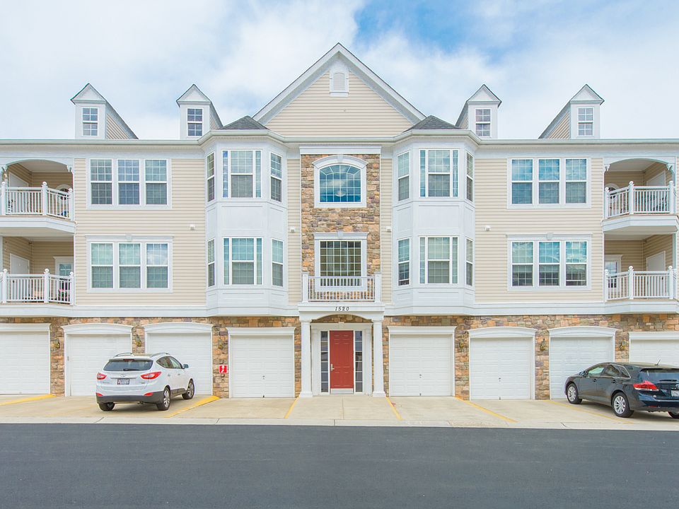 1st image of 1520 Enyart Way Unit 101