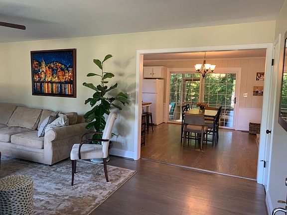 5th image of 2623 Fairlawn Dr