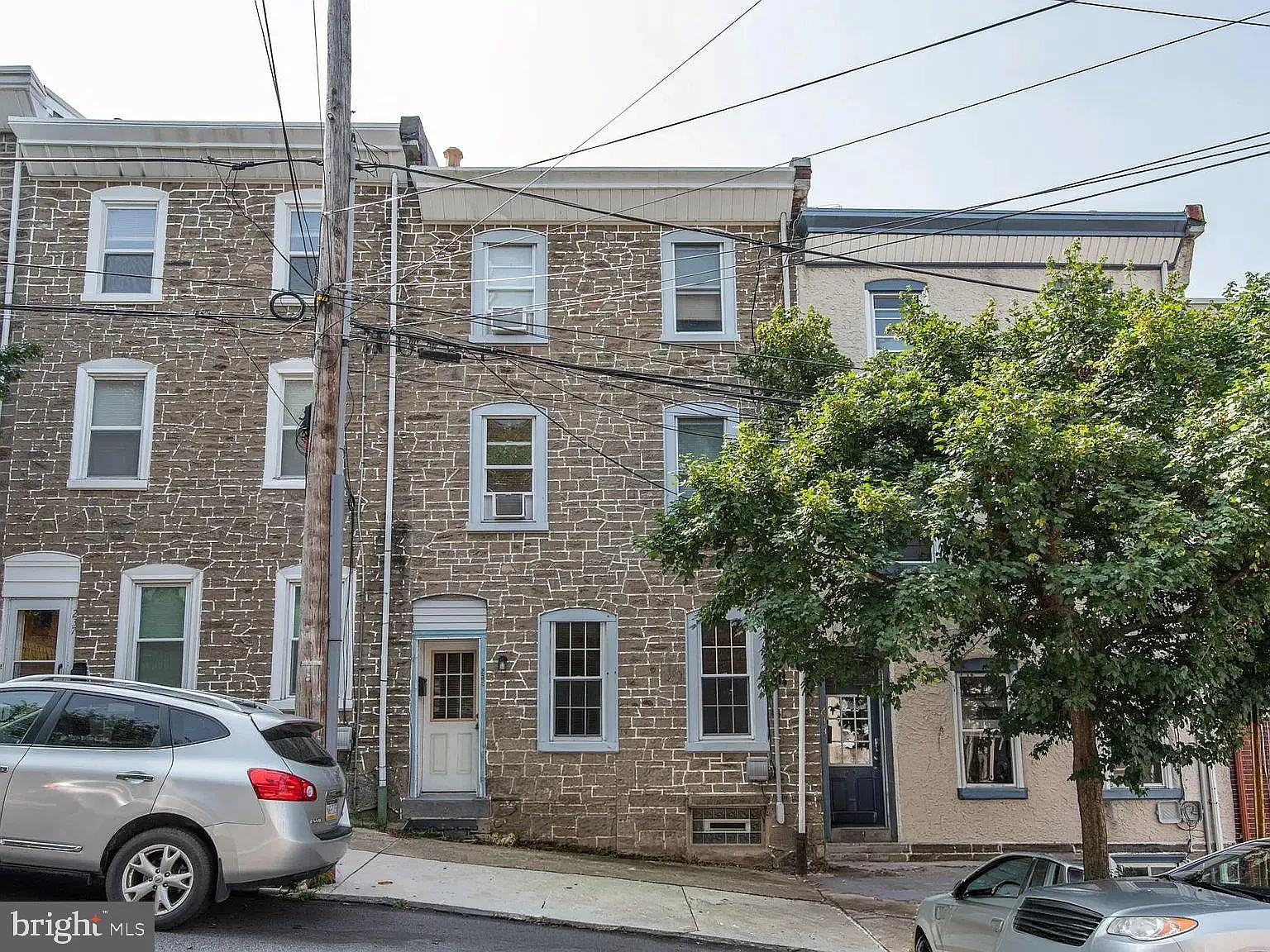 4 bed, 1680 sqft, $2,600 — Photo 1