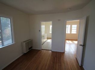 3648 1/2 10th Ave, Los Angeles, CA 90018