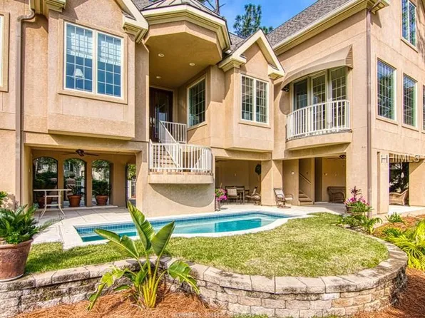 2 Coventry Ln, Hilton Head Island, SC 29928