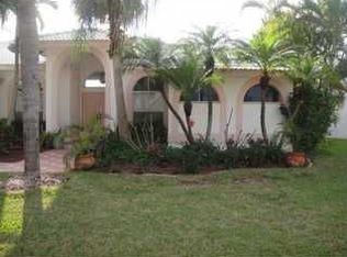 4920 NW 104th Ave, Coral Springs, FL 33076