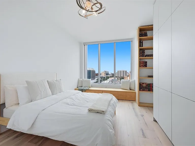 111 S Pineapple Ave #1103 — Photo 42