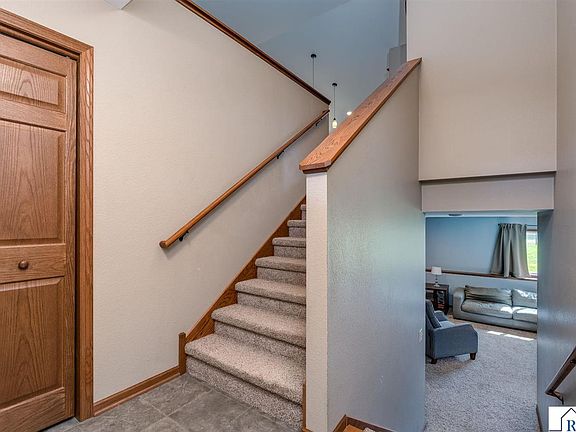 3rd image of 2080 Pratt Cir