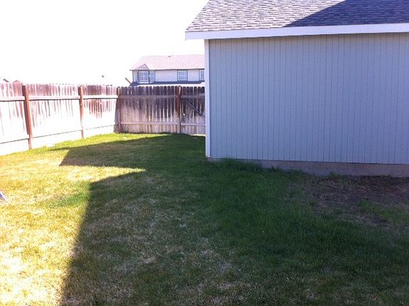 2nd image of 1436 S Husky Dr