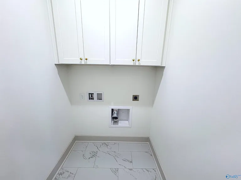 634 Town Madison Blvd — Photo 24
