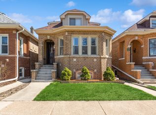 5407 N Lotus Ave, Chicago, IL