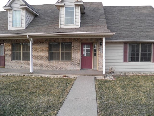 1st image of 454 Celeste Cir