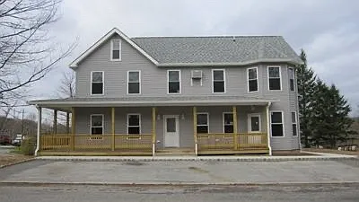 3 bed, 1000 sqft, $2,150 — Photo 1