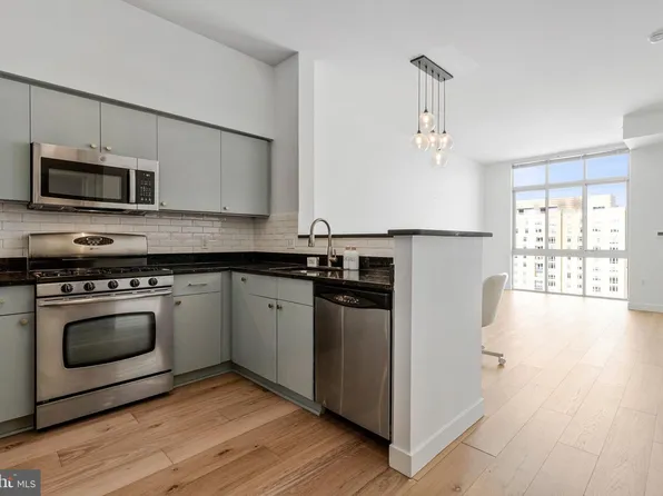 1000 New Jersey Ave SE APT 1212, Washington, DC 20003