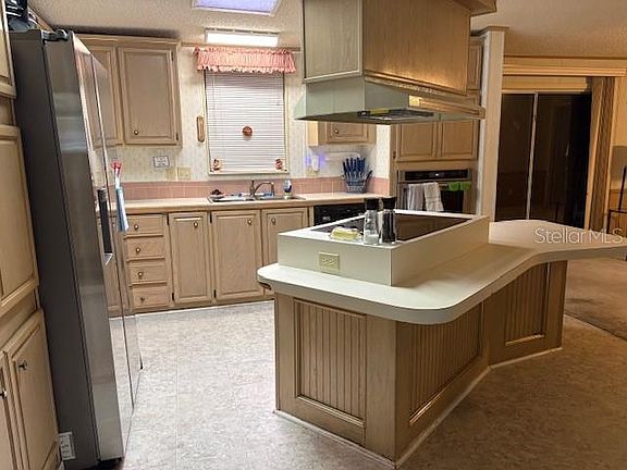 4th image of 4412 Teka Ln