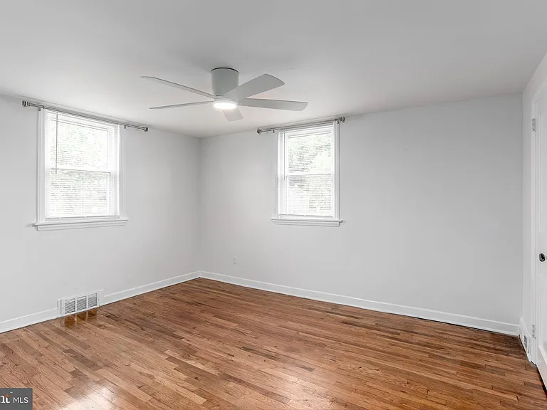 8 Marvilo Ave — Photo 11