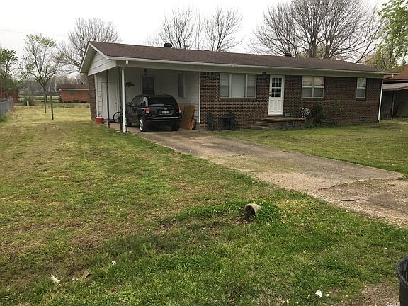2nd image of 2506 SE 2nd St
