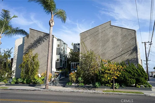 320 12th St #12 Photo 1