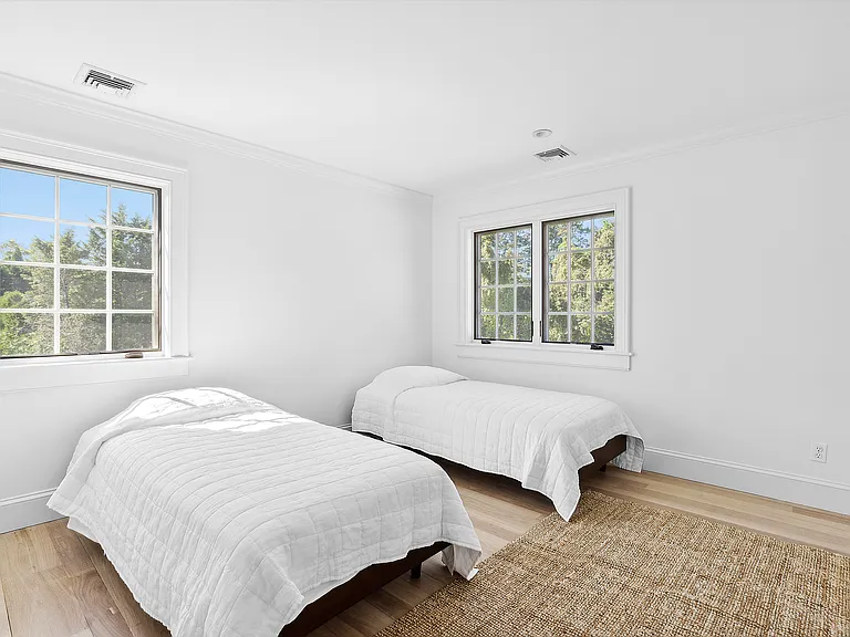 17 Jordan Dr — Photo 18