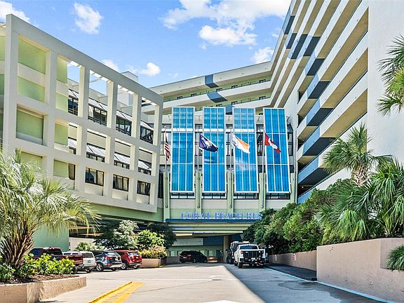 2nd image of 1105 S Ocean Blvd. #424
