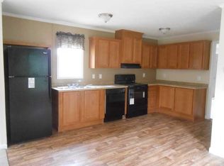 4200 Us Hwy 29 N TRLR 373, Greensboro, NC 27405