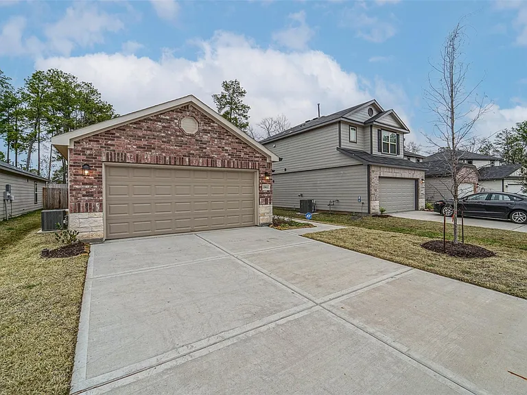 1903 Brushy Cedar Dr — Photo 24