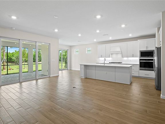 5th image of 1165 Haven Circle Prestige #20