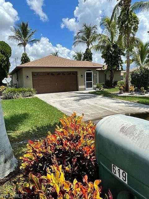 1st image of 619 SE 31st Ter