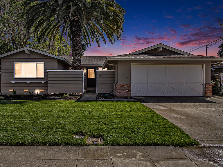 7196 Tamarack Dr — Photo 25