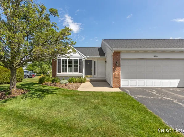 1520 Castlemaine Dr, Zeeland, MI 49464