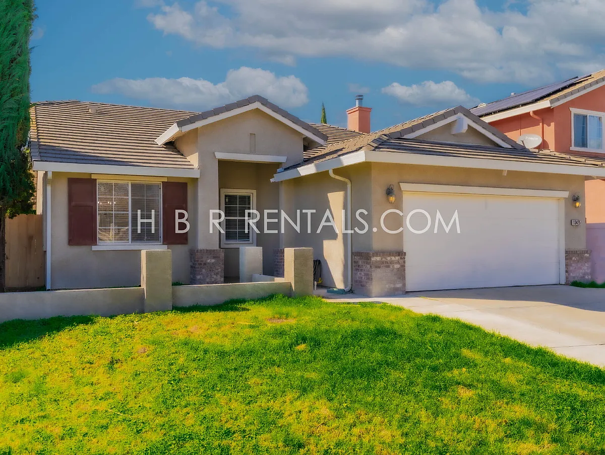 Building Photo - 13425 Forestwood Way