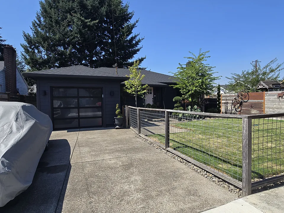 11249 SE 33rd Ave