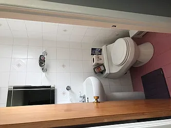 Rented by Roz Khan, LREB