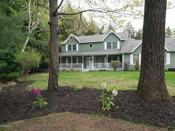 3rd image of 30 Amethyst Dr