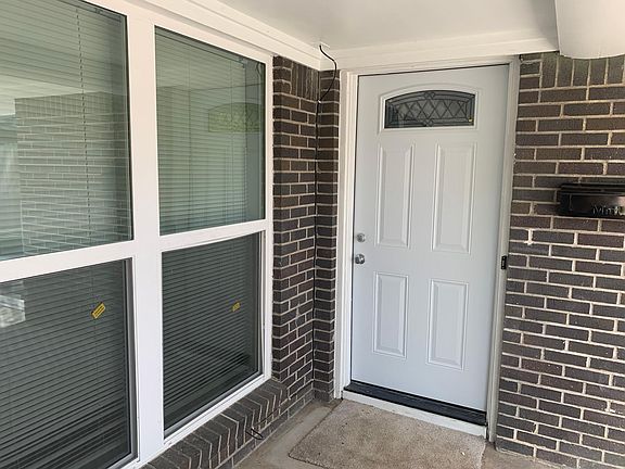 2nd image of 11323 Park Central Pl