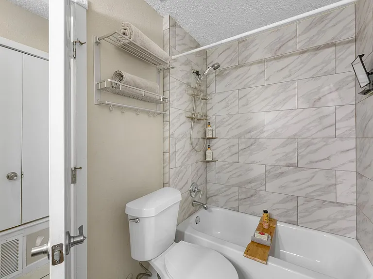 2311 Burleson Rd #B — Photo 18
