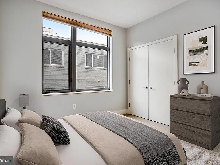 1435 Chapin St NW #206 — Photo 12