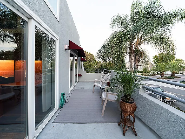 26934 Carnelian — Photo 15