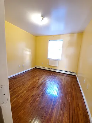 Rented by Paragon Real Estate Corporation | media 6