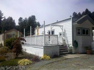 51 Midway Dr APT 13, Trinidad, CA 95570