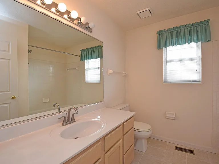 6169 Hillsdale Ln — Photo 16