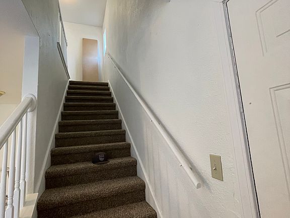 2nd image of 414 W Harlan Ave APT 1